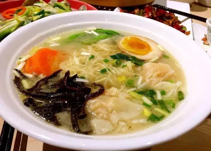 这家开在扬州三盛的粤式餐厅，冲着味道就值得一去再去…