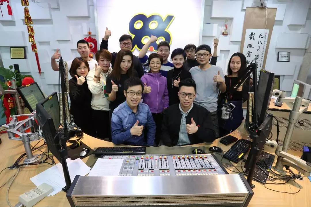 锦州老哥7瓶老雪下肚后车“丢”了，沈阳人连夜开启爱心接力……