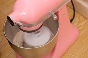 宝宝辅食黑芝麻面包,在家做宝宝面包