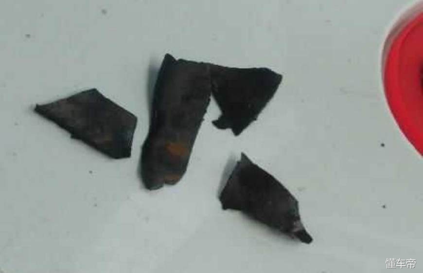 水冷摩托高温骑着突然断油,水冷摩托车烧机油是咋回事