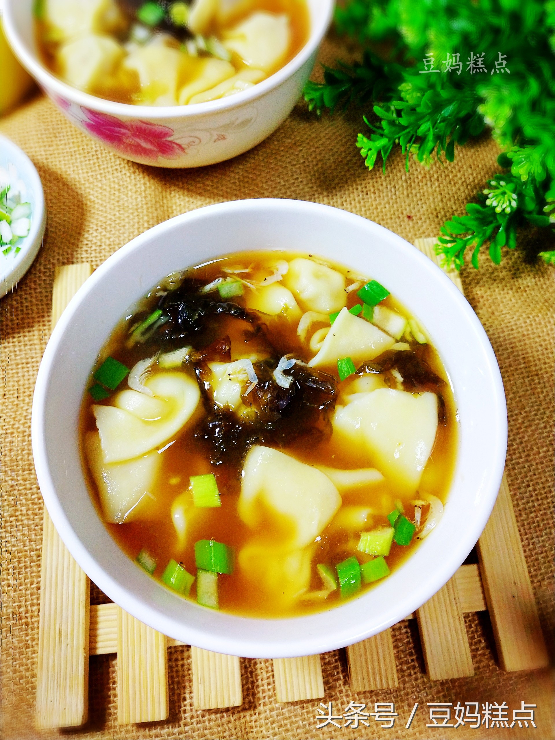 做小馄饨的正确方法,小馄饨好吃慢动作