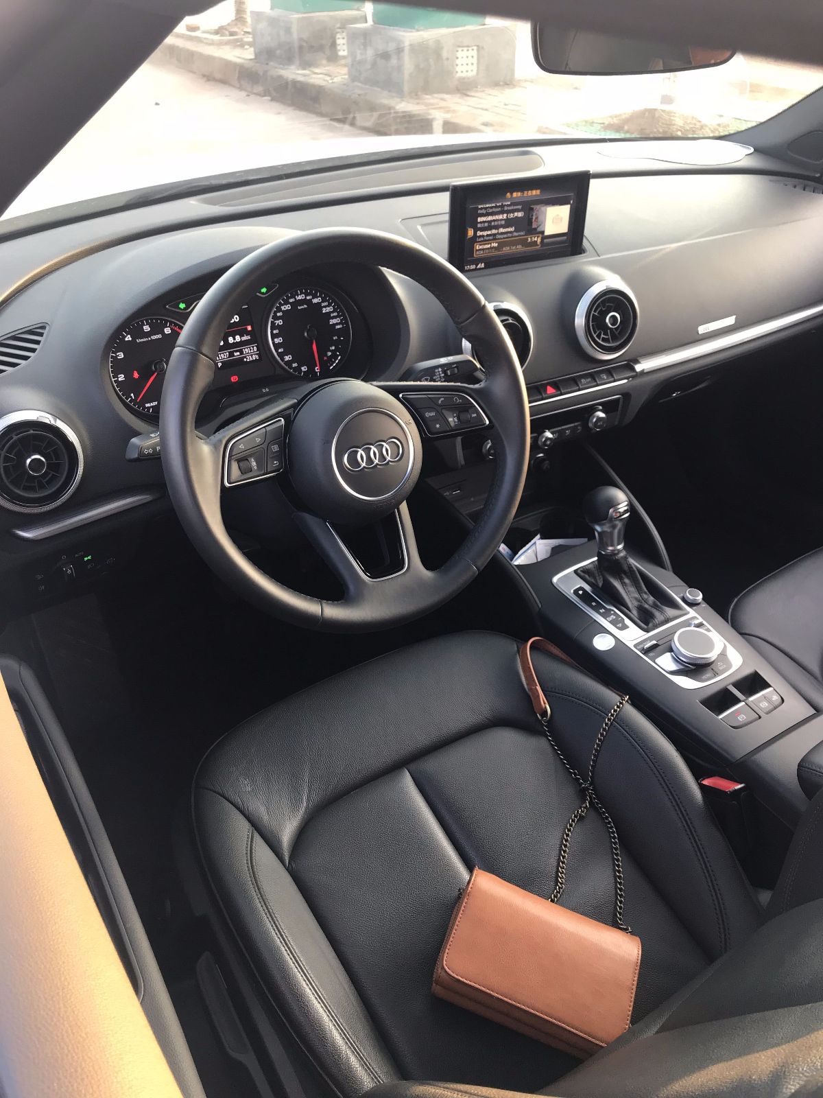 奥迪a3敞篷版噪音大么,奥迪a3敞篷版试驾