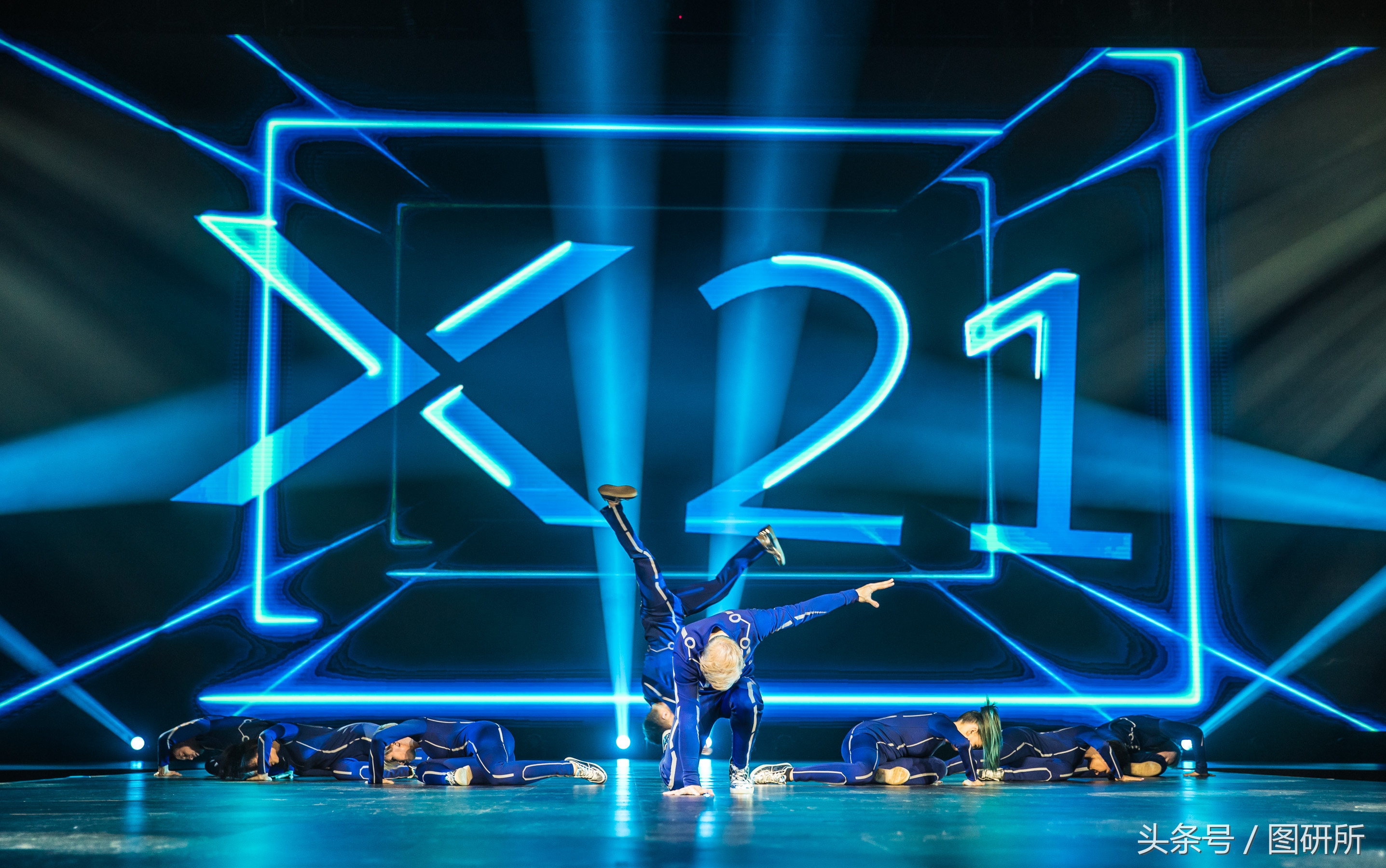 360度武装AI智慧下一个手机新趋势？