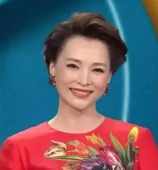 黄皮常用口红有哪些牌子,黄皮适合的口红大牌淡色图片