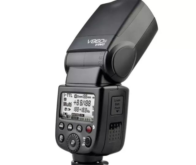 闪光灯变暗怎么回事,闪光灯背景暗怎么回事