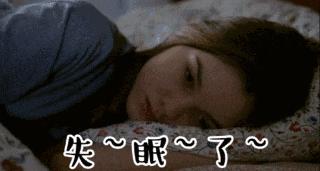 被子越轻越有助于睡眠吗,被子是不是越重睡眠越好
