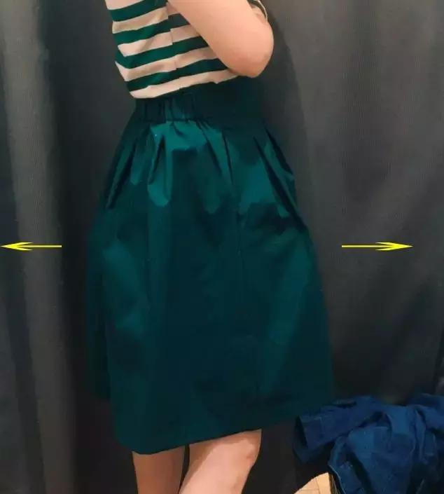 优衣库的试衣间是什么样子的,优衣库肥佬裤