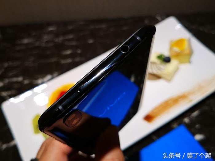 vivox21开箱视频介绍,vivox21标准版开箱