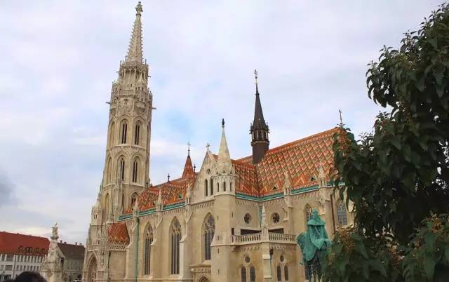 月薪五千也能去的欧洲城市,月薪5k能去日本吗