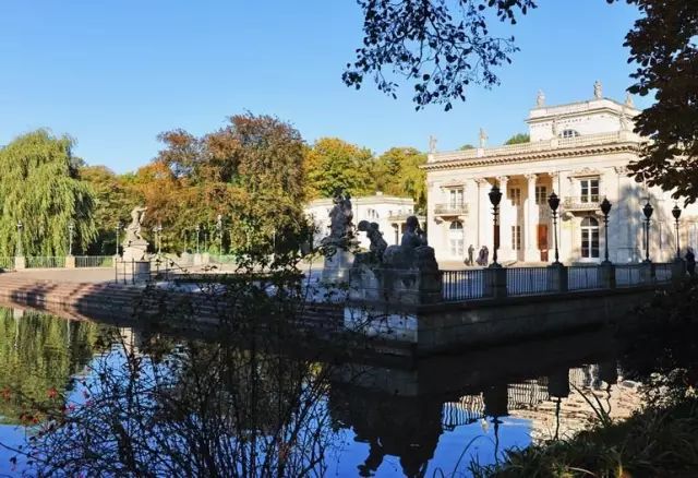 月薪五千也能去的欧洲城市,月薪5k能去日本吗