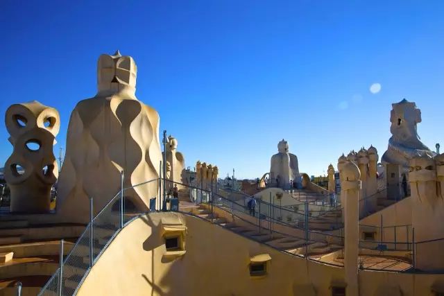 月薪五千也能去的欧洲城市,月薪5k能去日本吗