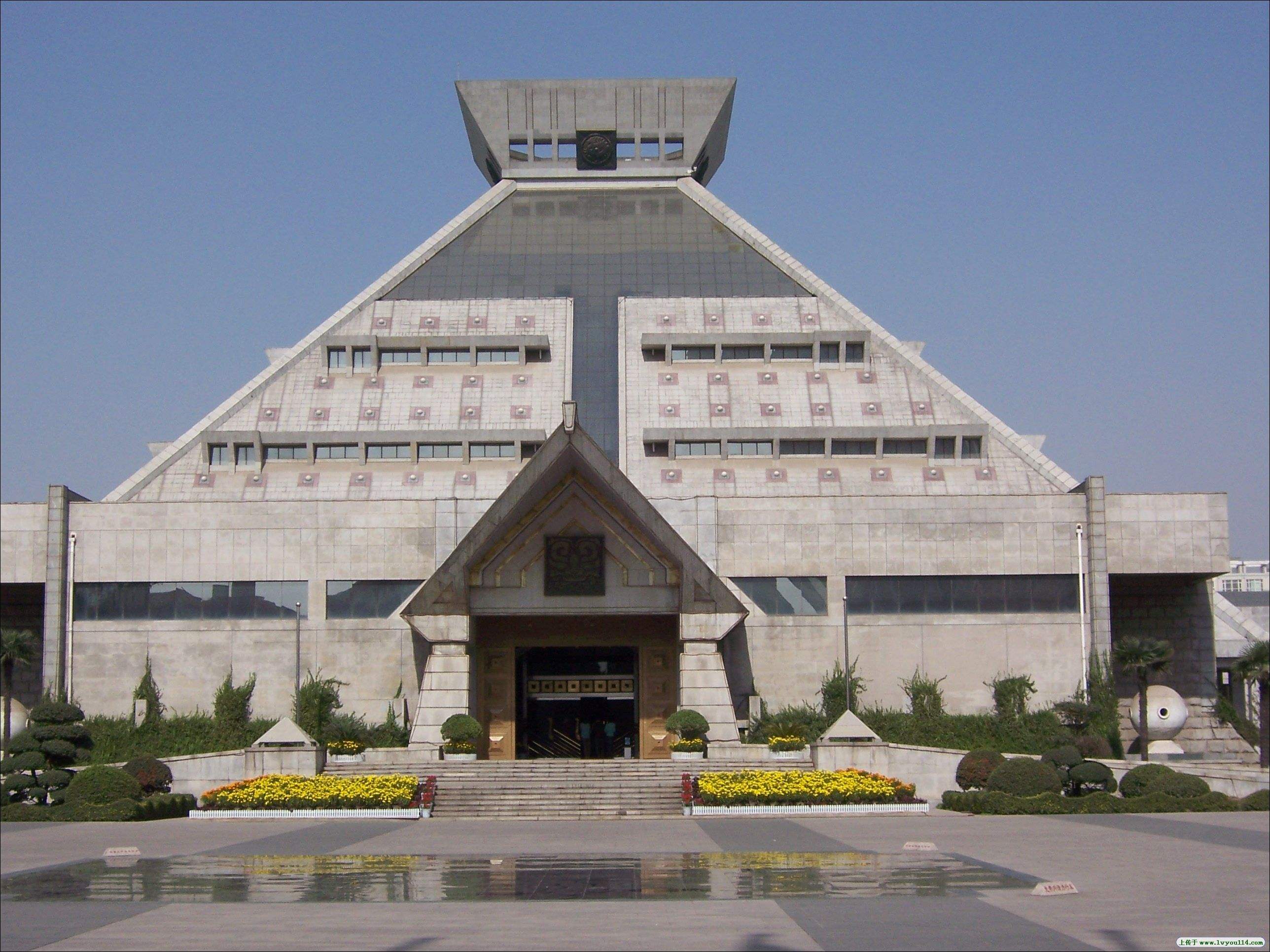 河南旅游攻略必去十大景点推荐,河南旅游攻略必去十大景点有哪些