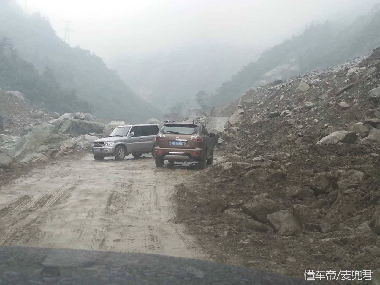 自驾318川藏线租车注意事项,自驾游川藏线汽车常见问题