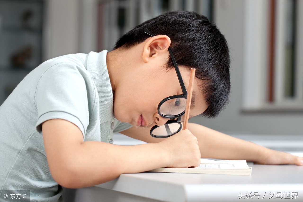 宝宝有这五种行为,宝宝有这四个表现说明很聪明