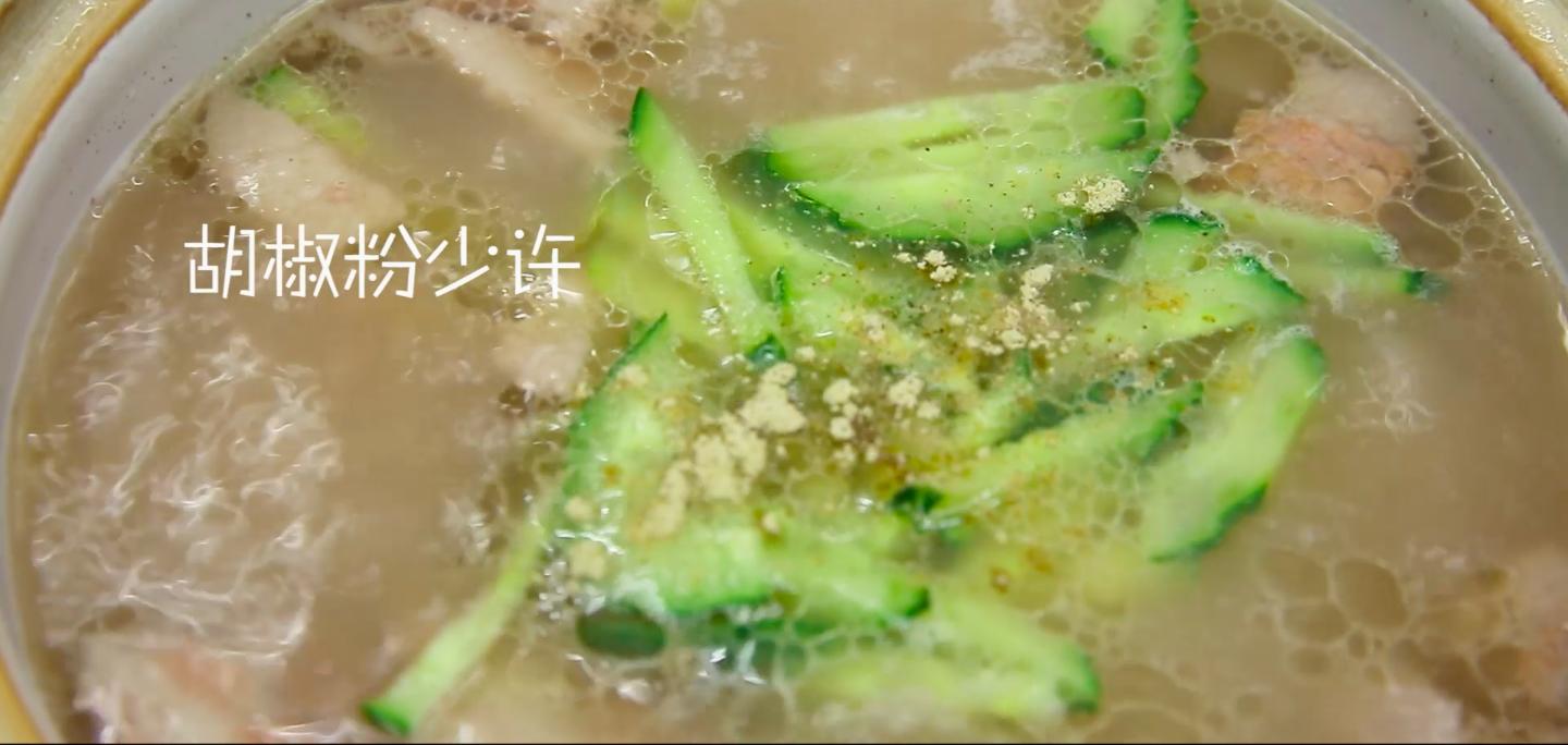 怎么煲墨鱼汤既美味又营养,墨鱼汤怎么做好吃简单又营养