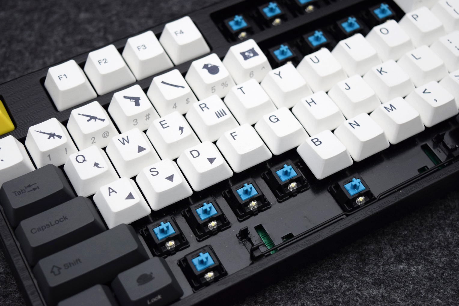 阿米洛各个轴测评,阿米洛新出的吃鸡键盘