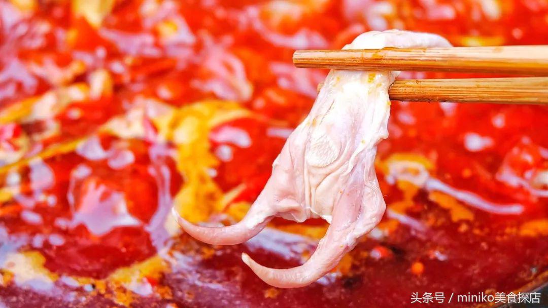 这口辣得让我怀疑人生的锅底，就算在龙泉驿也要去吃！
