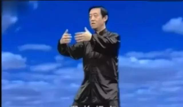 太极起势详解,简单易学的太极起势