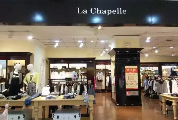 他来自闽北小城，误入服装行业，却打造了中国版Zara,年营收近百亿！