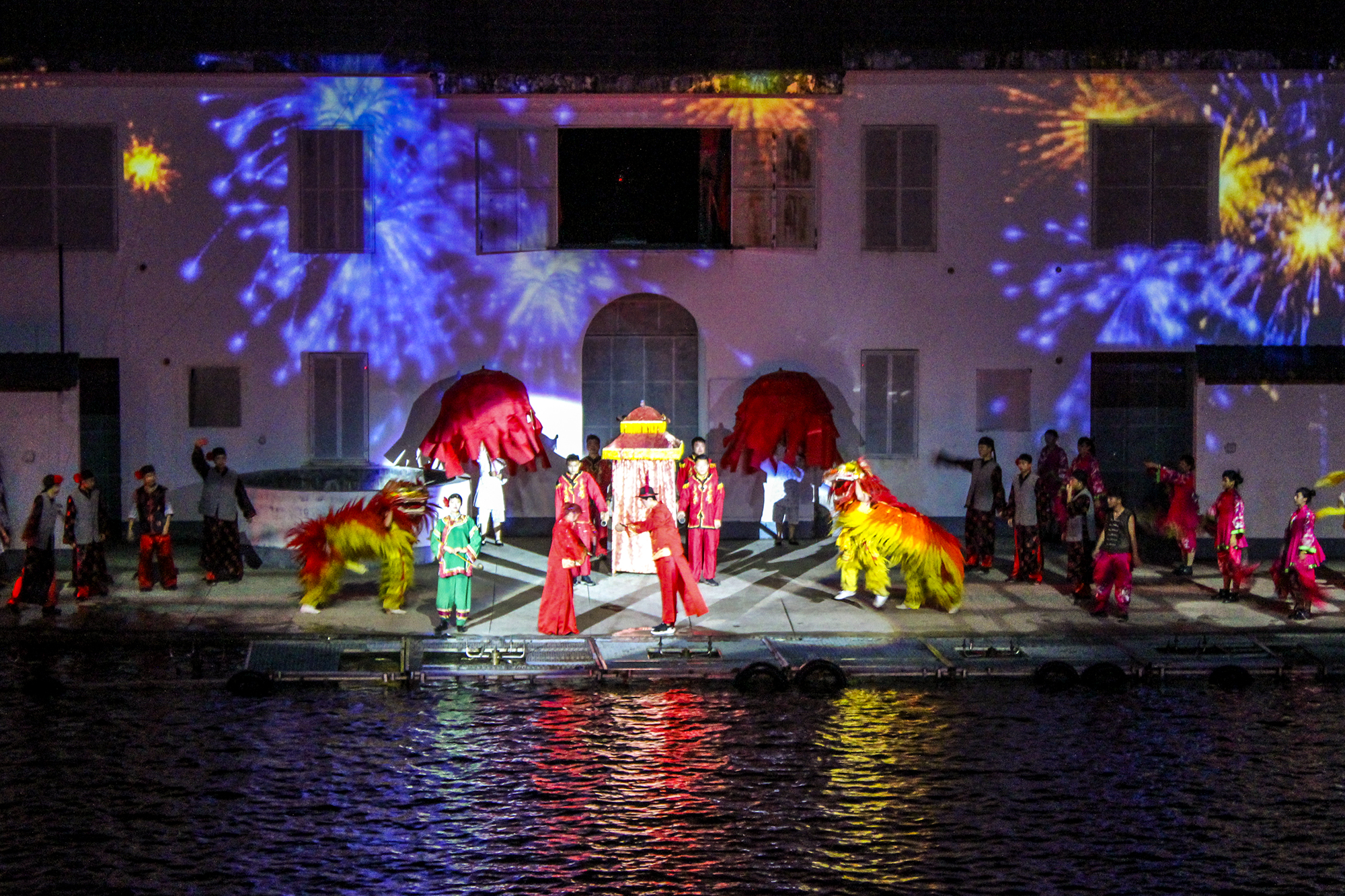 安徽省黄山市黟县宏村阿菊艺术团,宏村阿菊表演地点离宏村景区多远