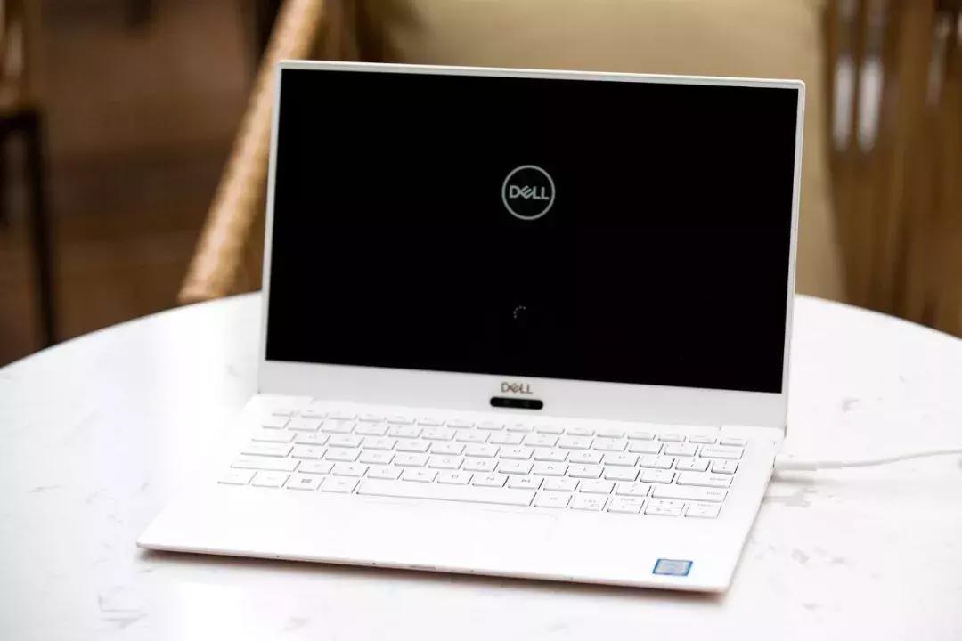 窄边框超轻薄戴尔新款xps13赏析,xps13内部拆解