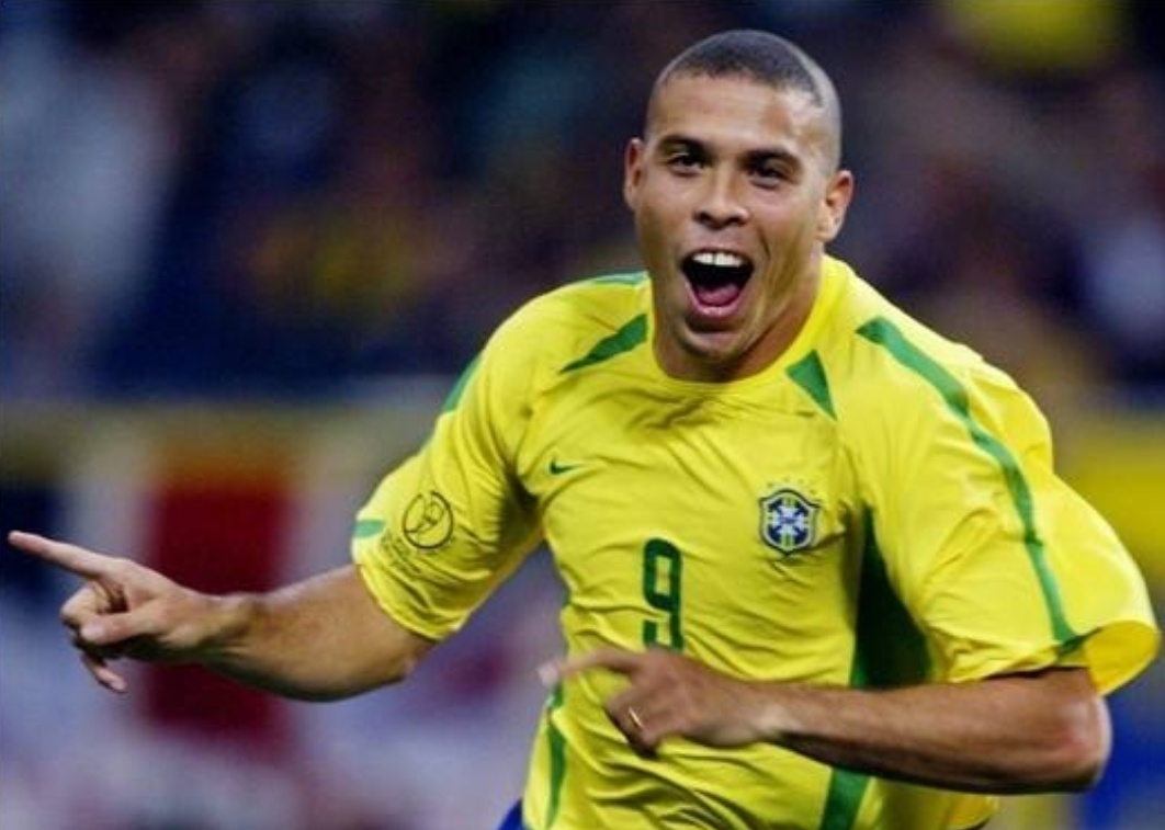 天下足球究极感人文案,天下足球十大催泪文案下集