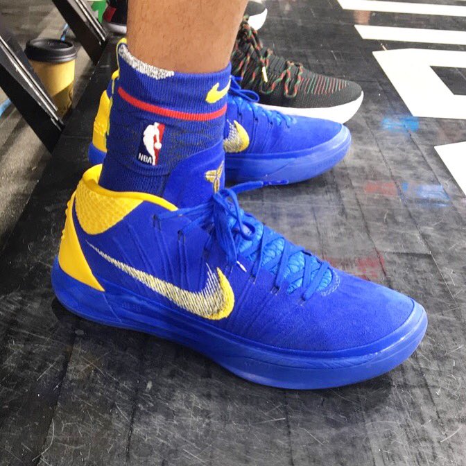 “师弟”让这双鞋在赛场上寿终正寝!IT穿这双鞋说出了湖人总…!
