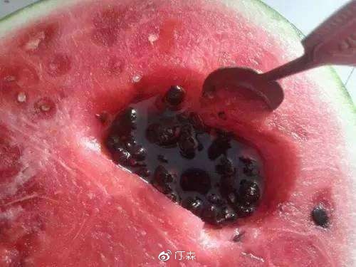 老干妈真的在美国监狱流行吗,老干妈在美国监狱纪录片