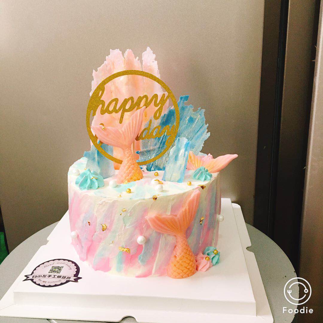 同样的蛋糕一个开裂一个不开裂,同样的蛋糕不一样的口感