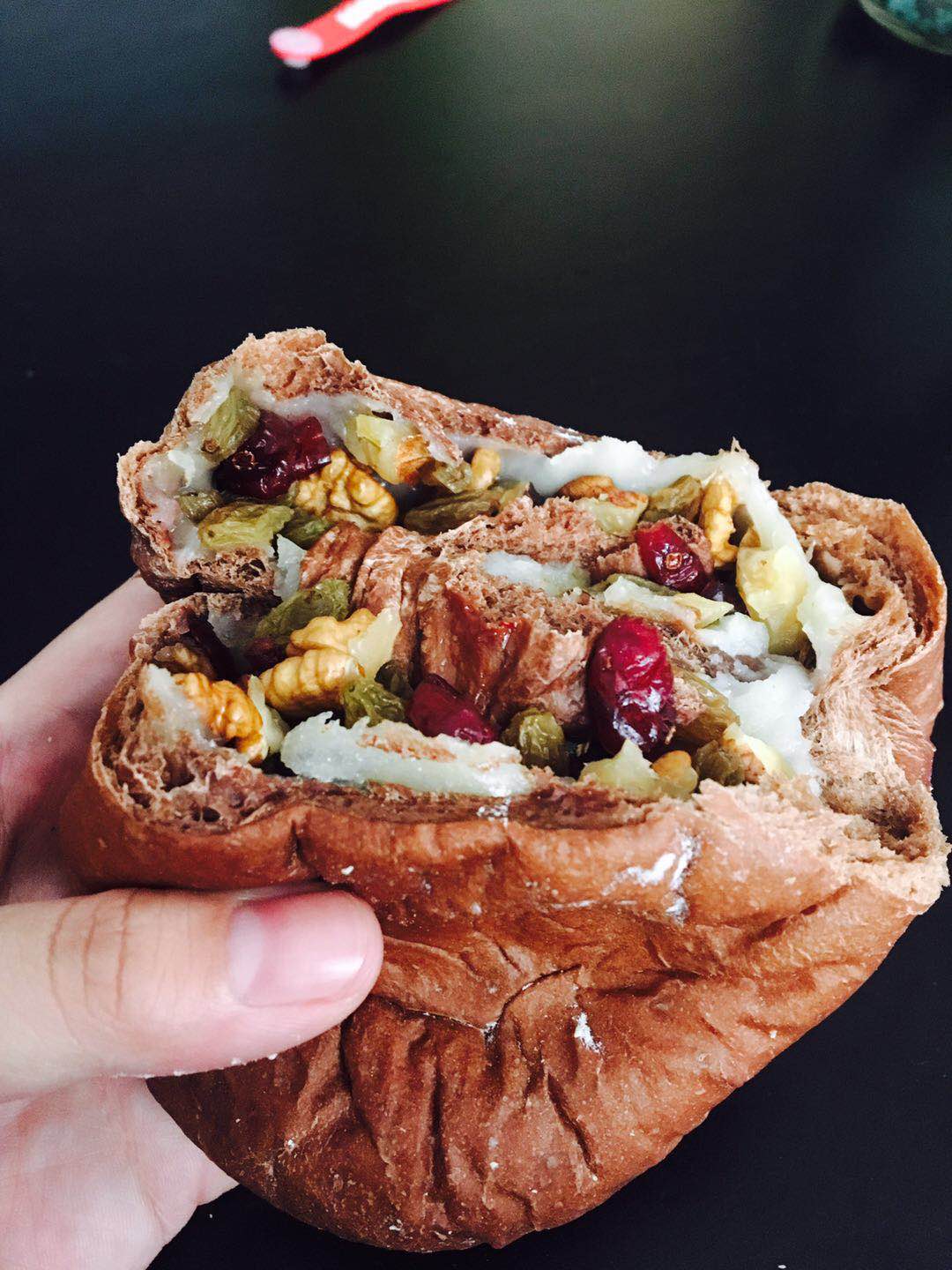 同样的蛋糕一个开裂一个不开裂,同样的蛋糕不一样的口感