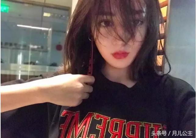 哪个明星的自然碎发最好看,明星的中短碎发哪个好看