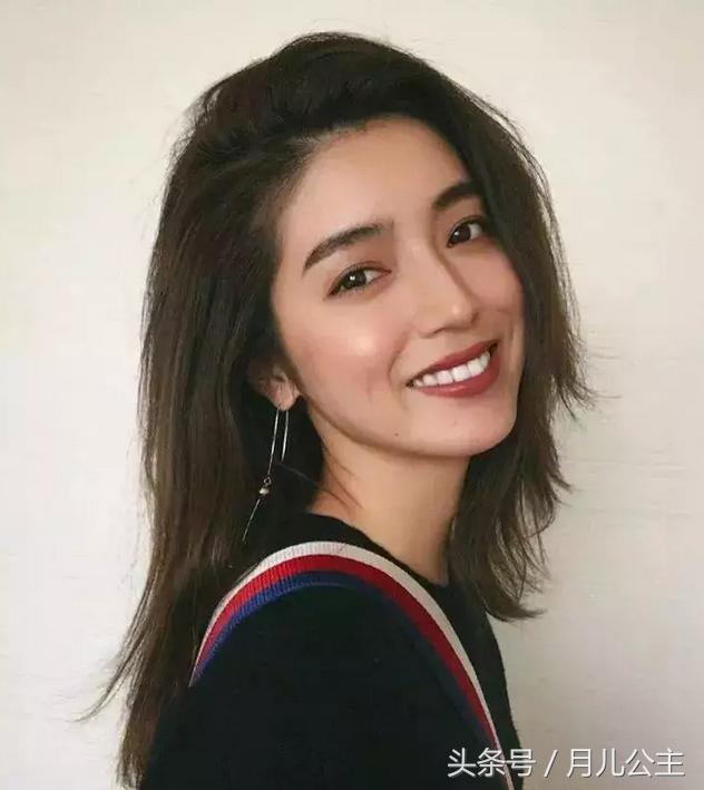 哪个明星的自然碎发最好看,明星的中短碎发哪个好看