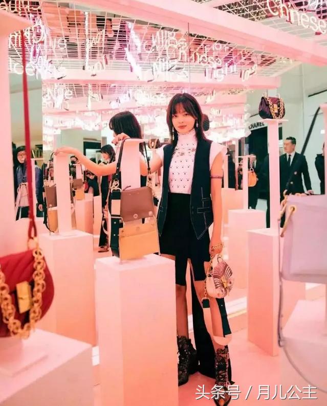 哪个明星的自然碎发最好看,明星的中短碎发哪个好看