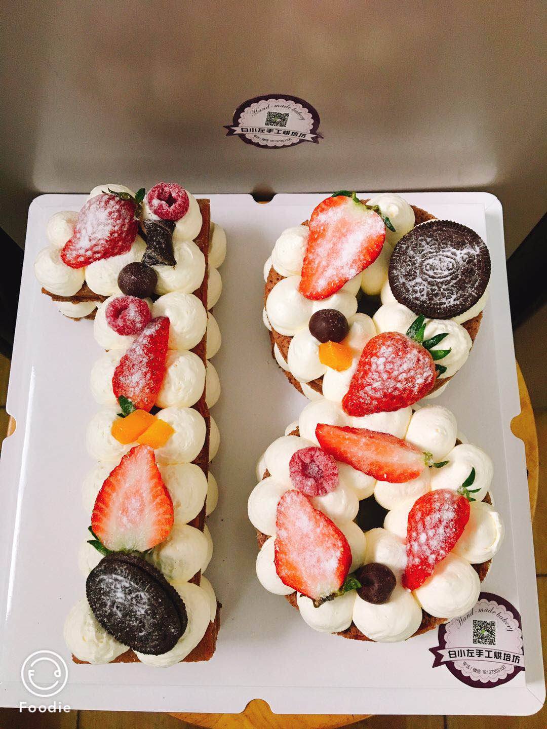 同样的蛋糕一个开裂一个不开裂,同样的蛋糕不一样的口感