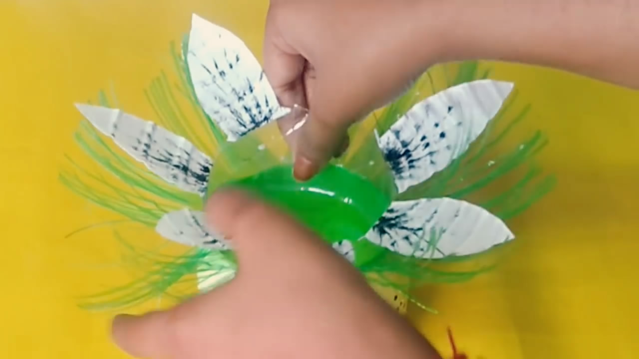 废瓶子改造花篮,塑料瓶子改造大全简单