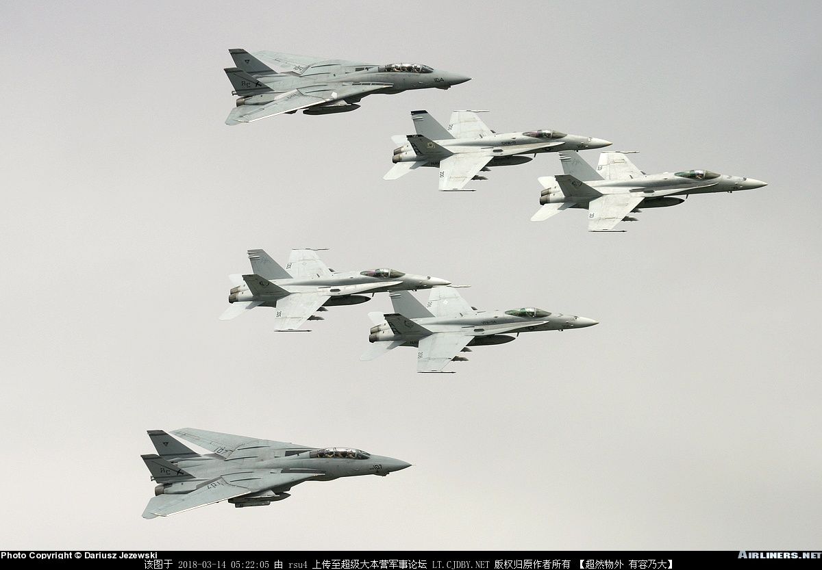 美国舰载机起飞和降落,美国舰载机有什么作战实力