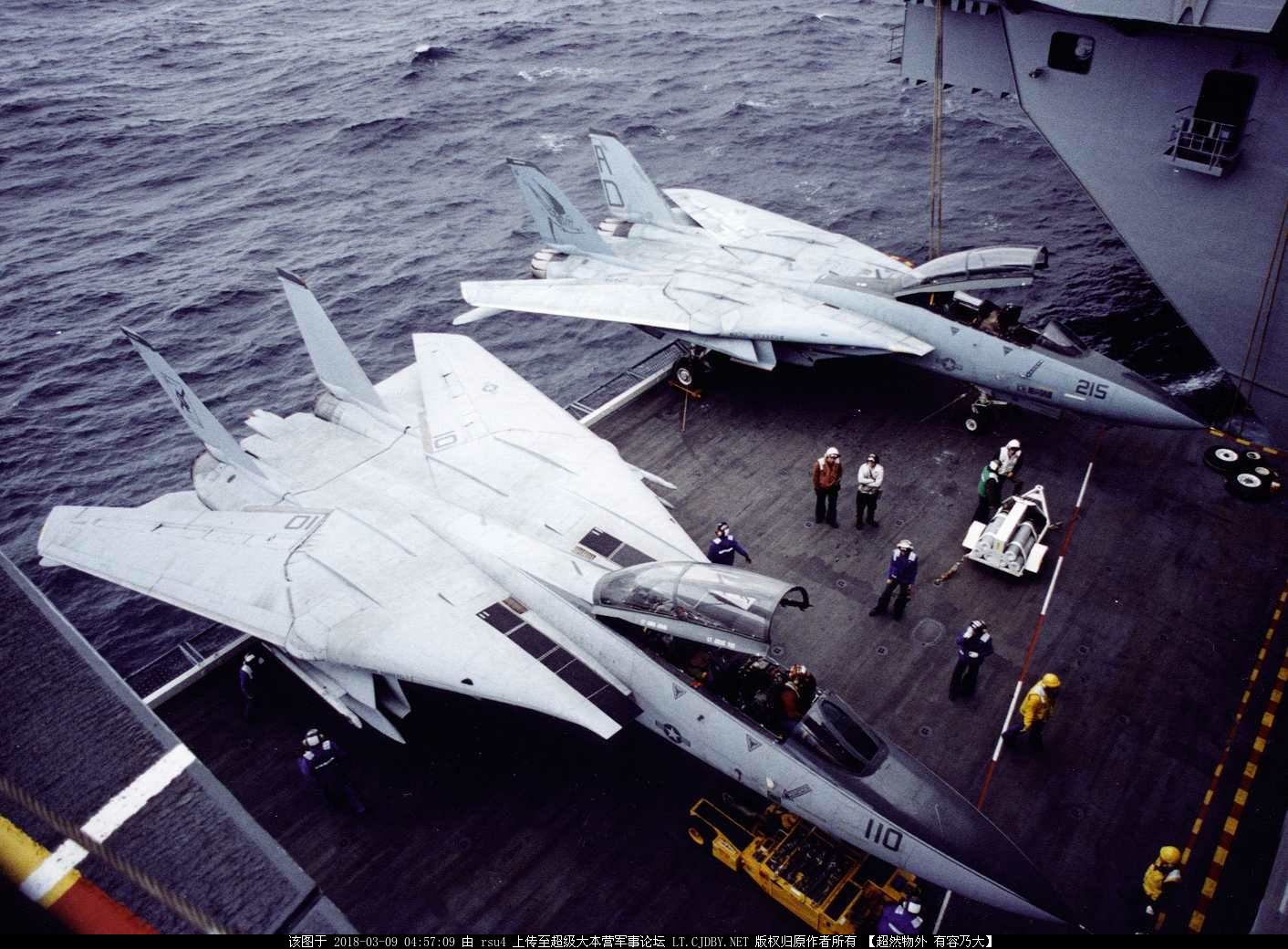 美国舰载机起飞和降落,美国舰载机有什么作战实力