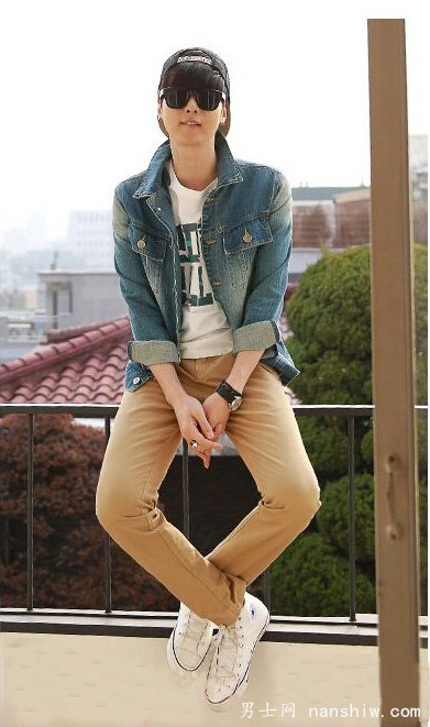 男士春季休闲装搭配图,长头发男生春季穿衣搭配