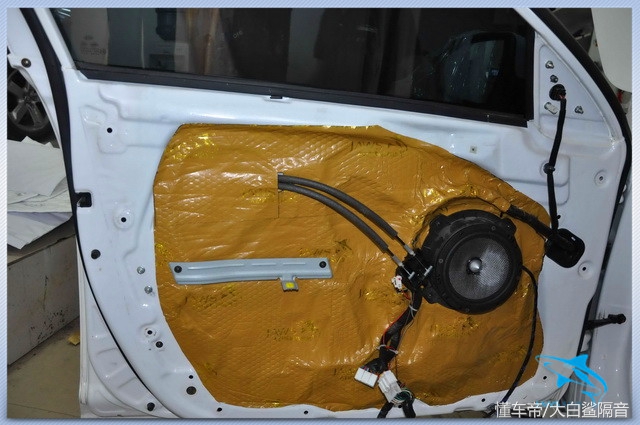 贵阳元音改汽车隔音改装起亚K5改装大白鲨金鲨隔音专家