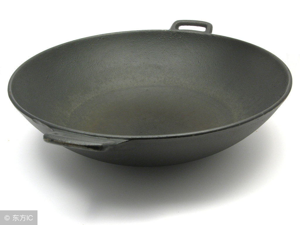 家庭炒菜用生铁锅还是熟铁锅,现在家庭炒菜最好的锅是什么锅