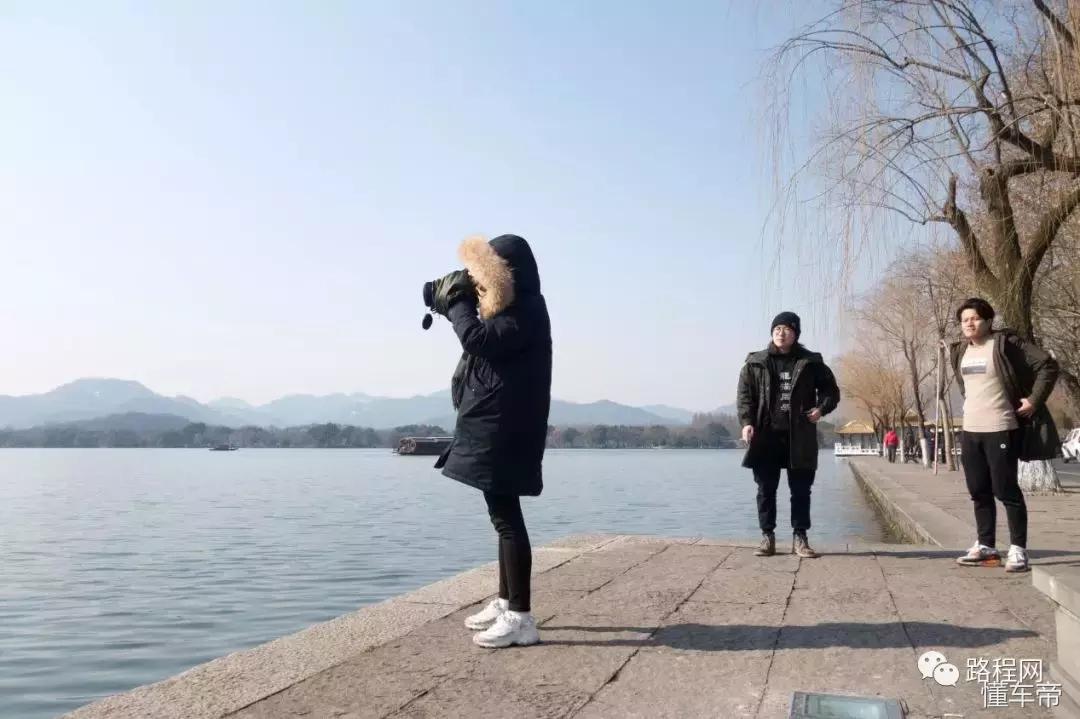 吉普赛青年,吉普赛人坐大篷车