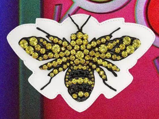 gucci小白鞋有一股香味,gucci小白鞋纯原是什么样子的