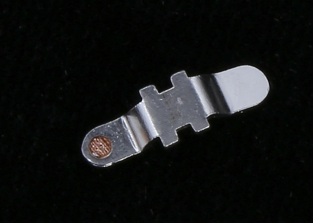 施耐德三开单控无边框开关怎么拆,施耐德无框开关拆卸