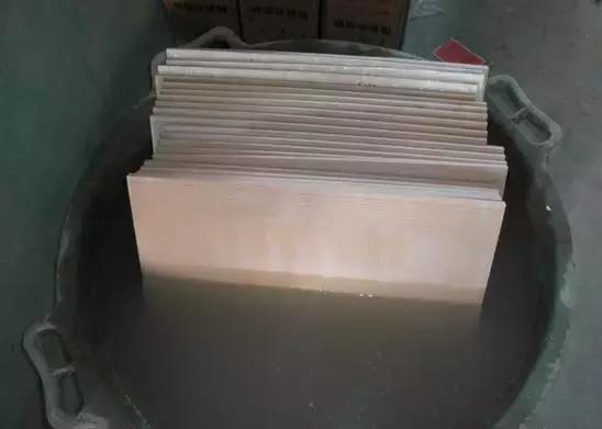 抛光砖和抛釉砖区别在哪,抛光砖和抛釉砖区别图片大全