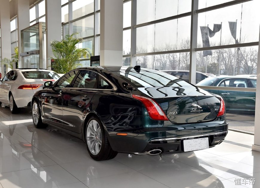 捷豹的设计总监,捷豹xj设计者