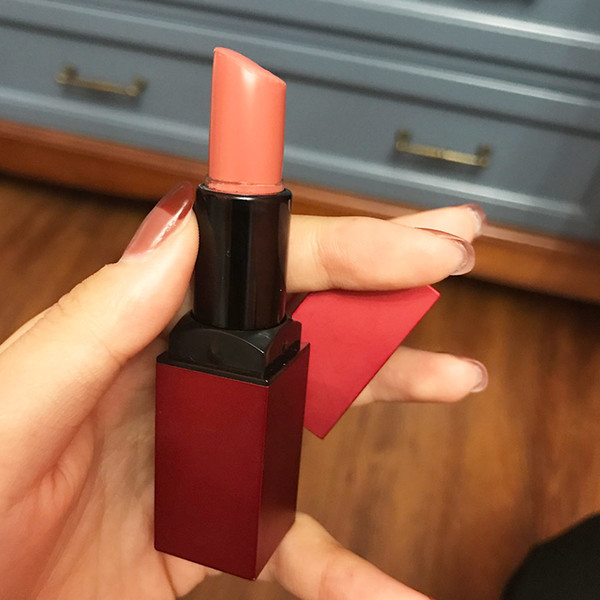 兰蔻口红温柔豆沙色,温柔减龄的豆沙口红色号