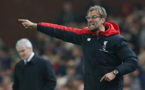 逆境出传奇！他们不同球队同样人生，不畏挑战只求一冠加冕