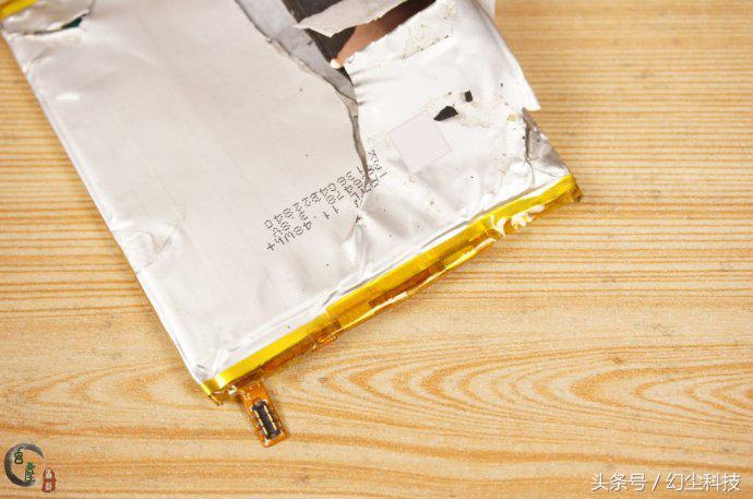 废旧手机电池利用的妙招,废旧手机电池