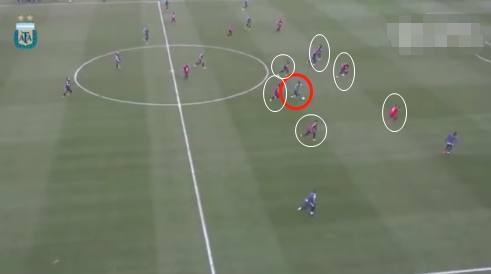 阿根廷决赛梅西防守,阿根廷训练视频梅西失误