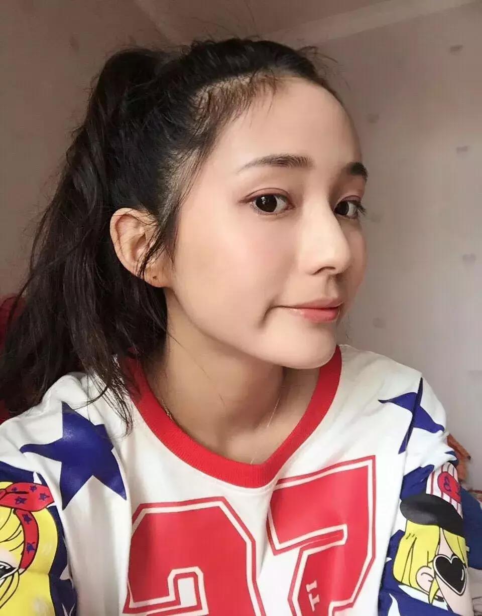 缇庡コ涓诲姩璁╀綘鍔犲ス濂藉弸,缇庡コ涓诲姩鍔犻檶鐢熶汉